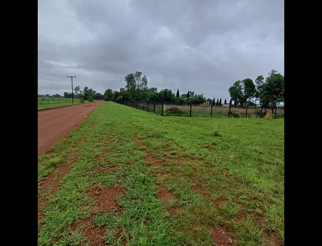 2.10HA VACANT LAND FOR SALE IN SHERMAN PARK